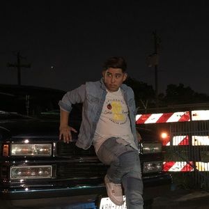 Meet your Posher, Jose